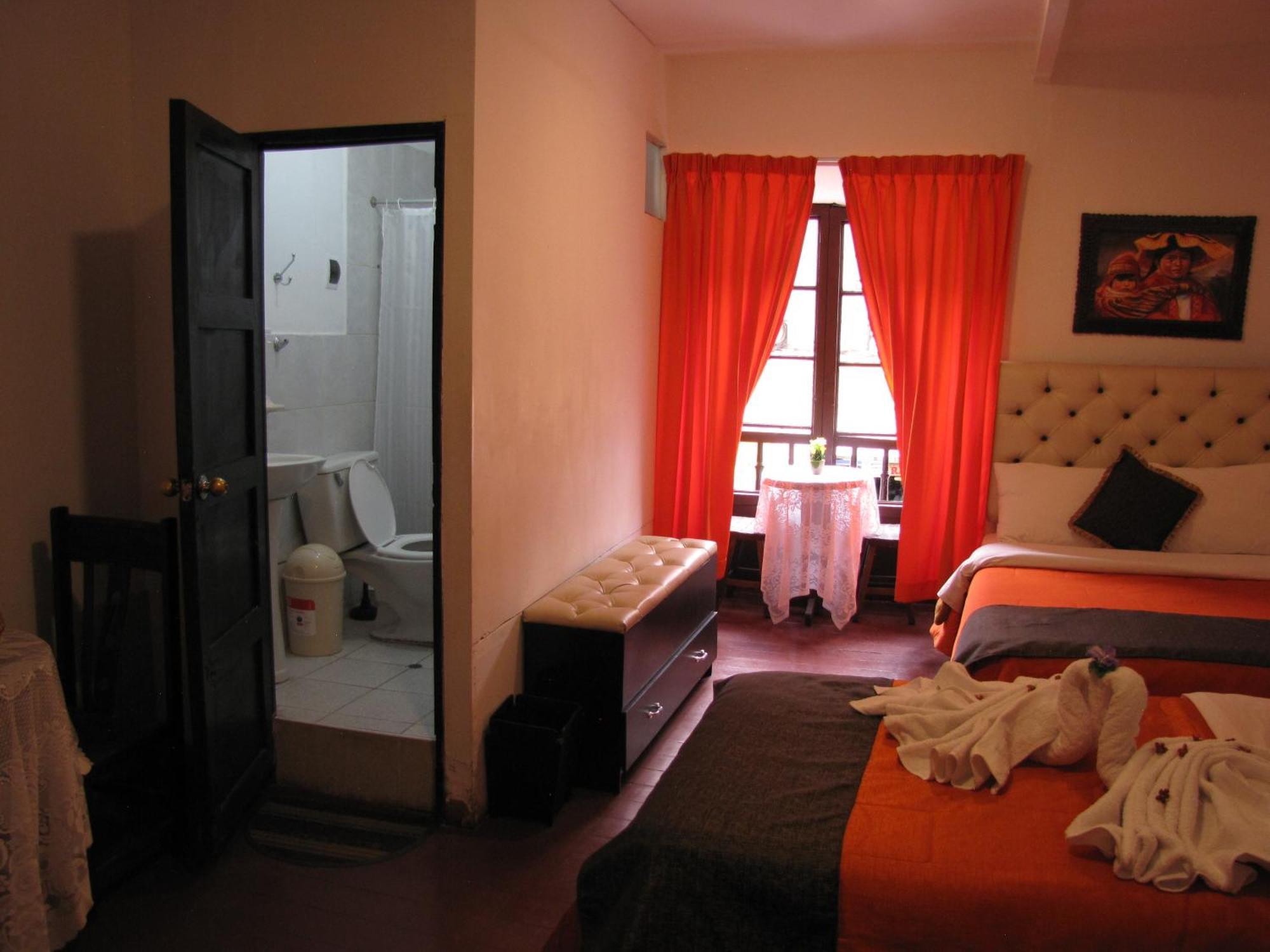 Imperial Golden House Inn Cuzco Exterior photo