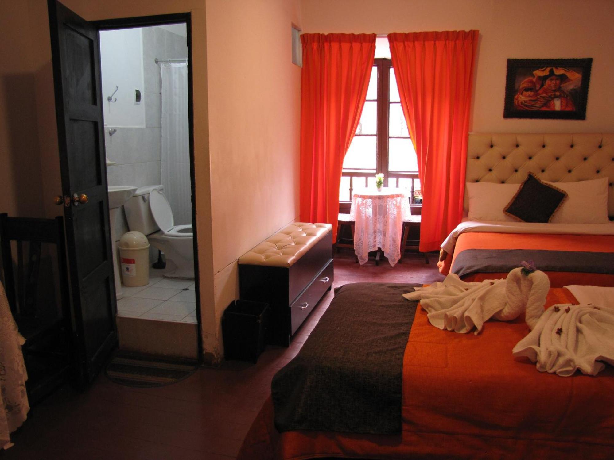 Imperial Golden House Inn Cuzco Exterior photo
